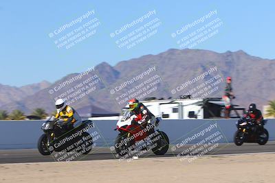 media/Nov-06-2023-Moto Forza (Mon) [[ce023d0744]]/4-Beginner Group/Session 4 (Finish Line Checker)/